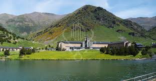 The Waterfront District: Is It Pakistan’s First “True” Waterfront Community