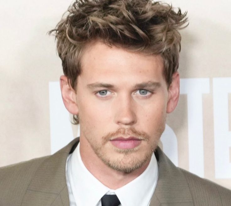 Austin Butler Biography 2026 – Disney Star to Oscar-Nominated Actor "Austin Butler portrait showing his transformation from Disney star to Oscar-nominated actor"